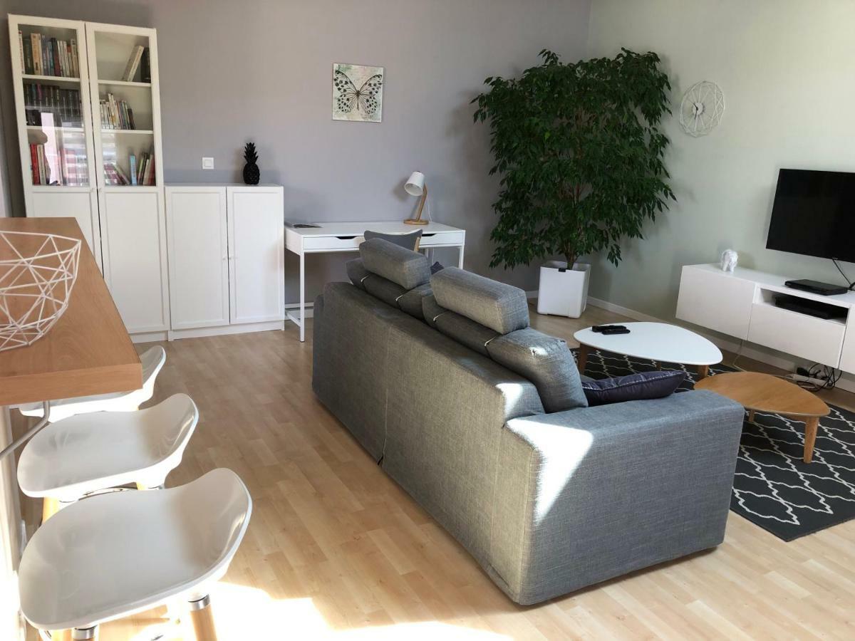 Gite Celeste Pour 6 Personnes Mardeuil Exterior photo
